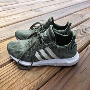 Boys Adidas Sneakers